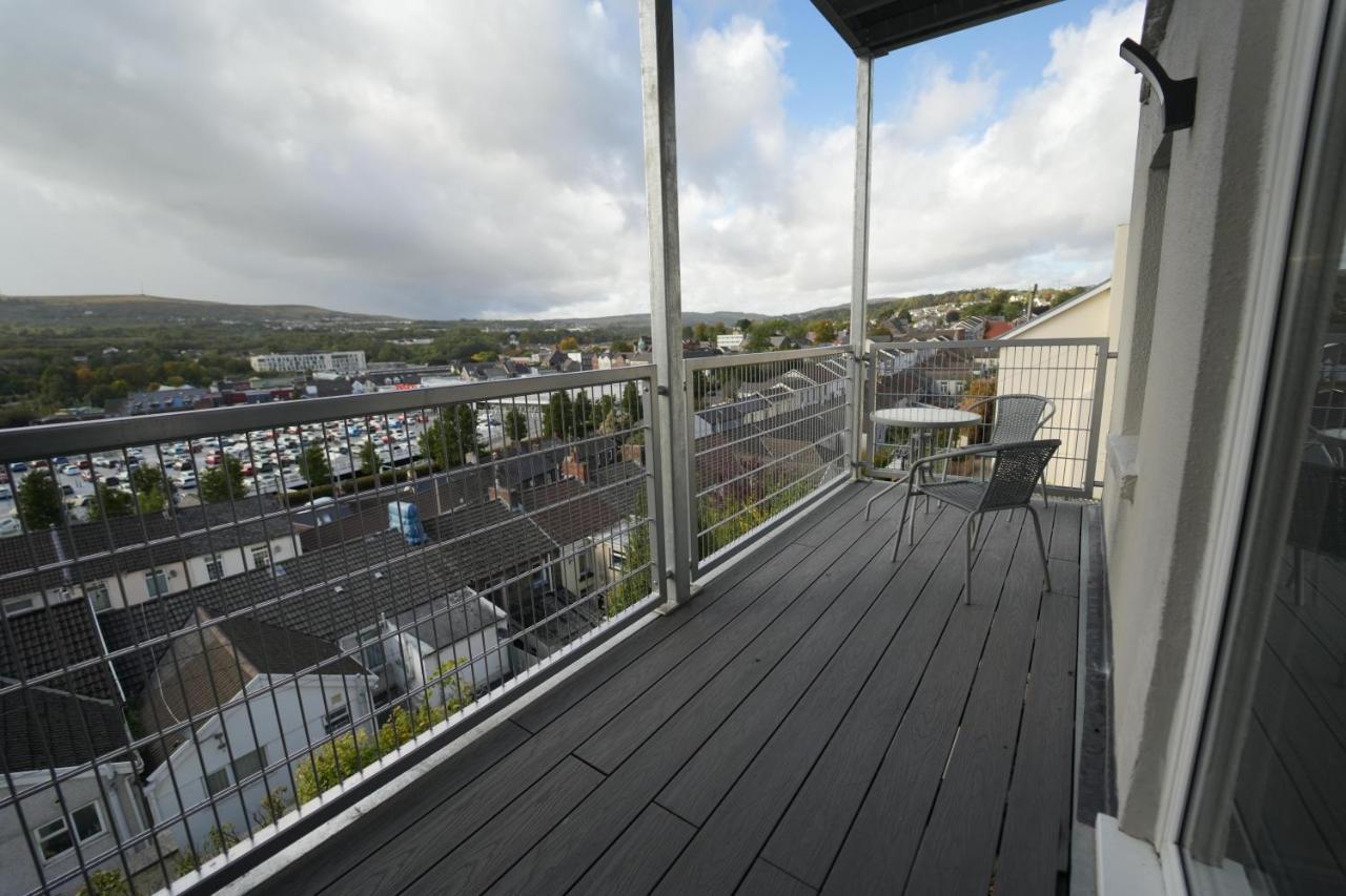 Immaculate 1-bed In *