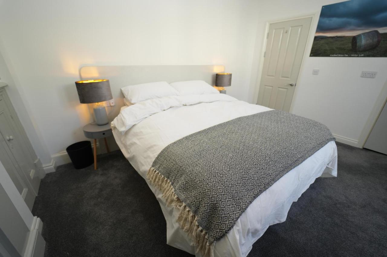 Apartment Immaculate 1-bed In Merthyr Tydfil
