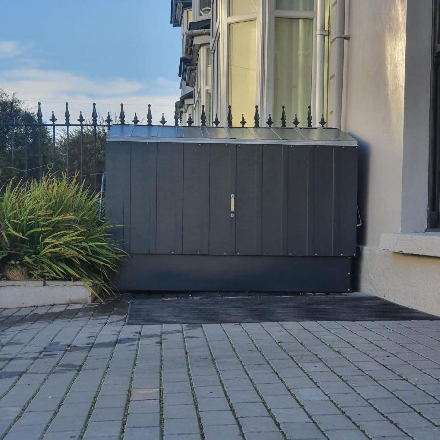 Immaculate 1-bed In Apartment Merthyr Tydfil